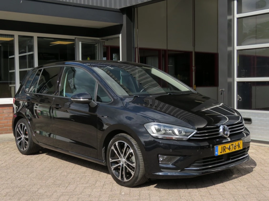 Hoofdafbeelding Volkswagen Golf Sportsvan