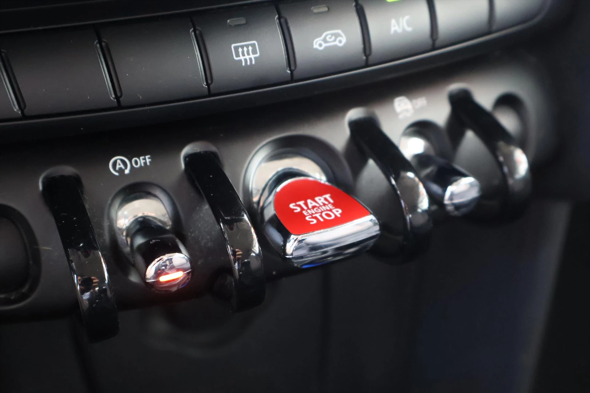 Hoofdafbeelding MINI 3-deurs