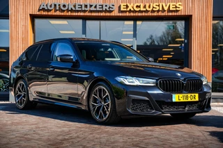 BMW 5-serie Touring 530d xDrive High Executive M Pakket Panodak 360 Camera ACC HUD Stuurverw. Stoelkoeling