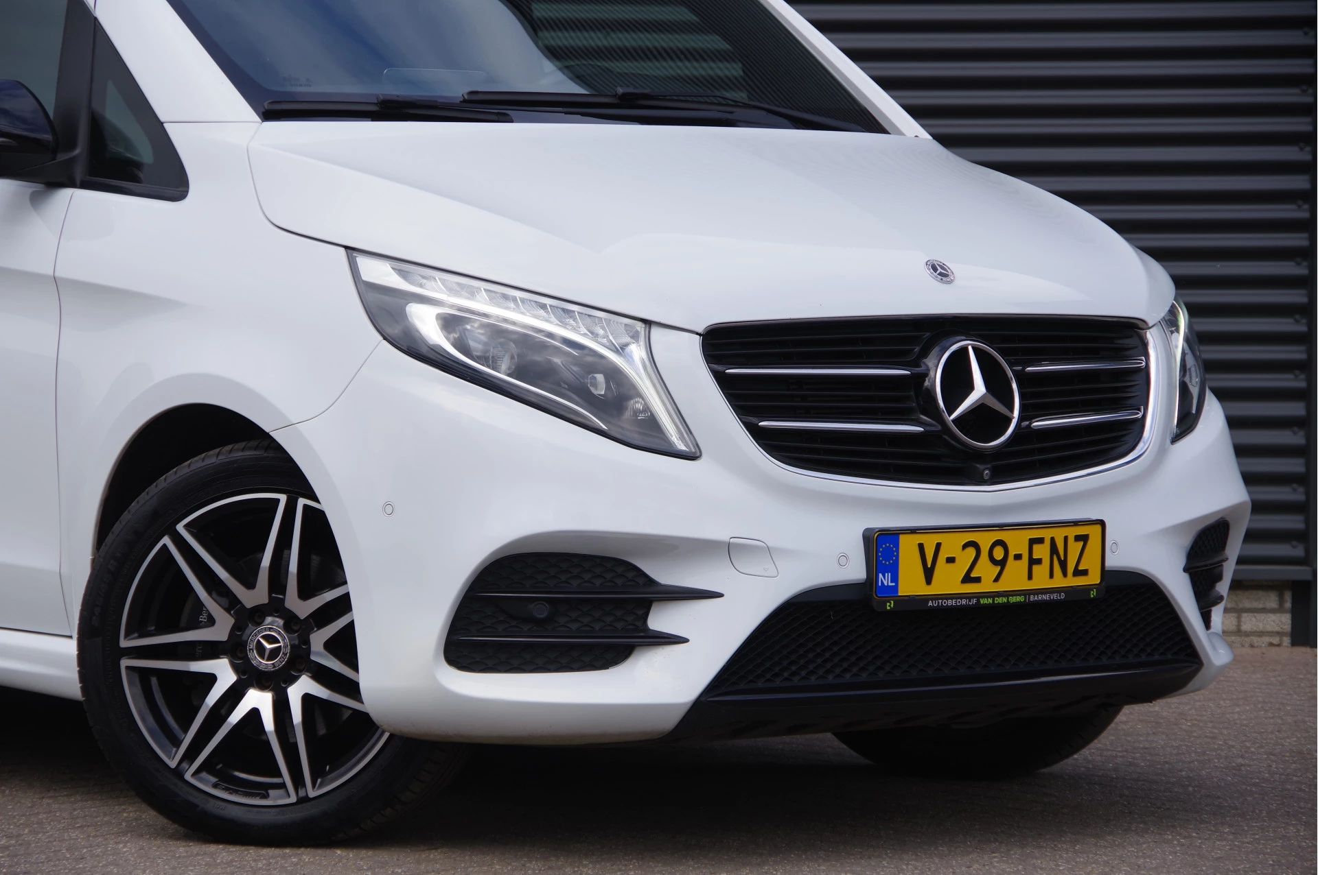 Hoofdafbeelding Mercedes-Benz V-Klasse