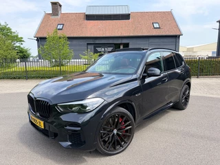 BMW X5 X-Drive 45e High-Exe M-50 Jaar Edition Panoramadak Luchtvering 22"Lm Org-Ned Dealer Auto