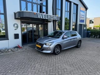 Peugeot 208 1.2 PureTech 101PK Automaat, Style, Navi, Cruisecntrl, NIEUWSTAA