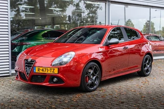 Hoofdafbeelding Alfa Romeo Giulietta Alfa Romeo Giulietta 1750 TBi Quadrifoglio Verde TCT Rosso Competizione