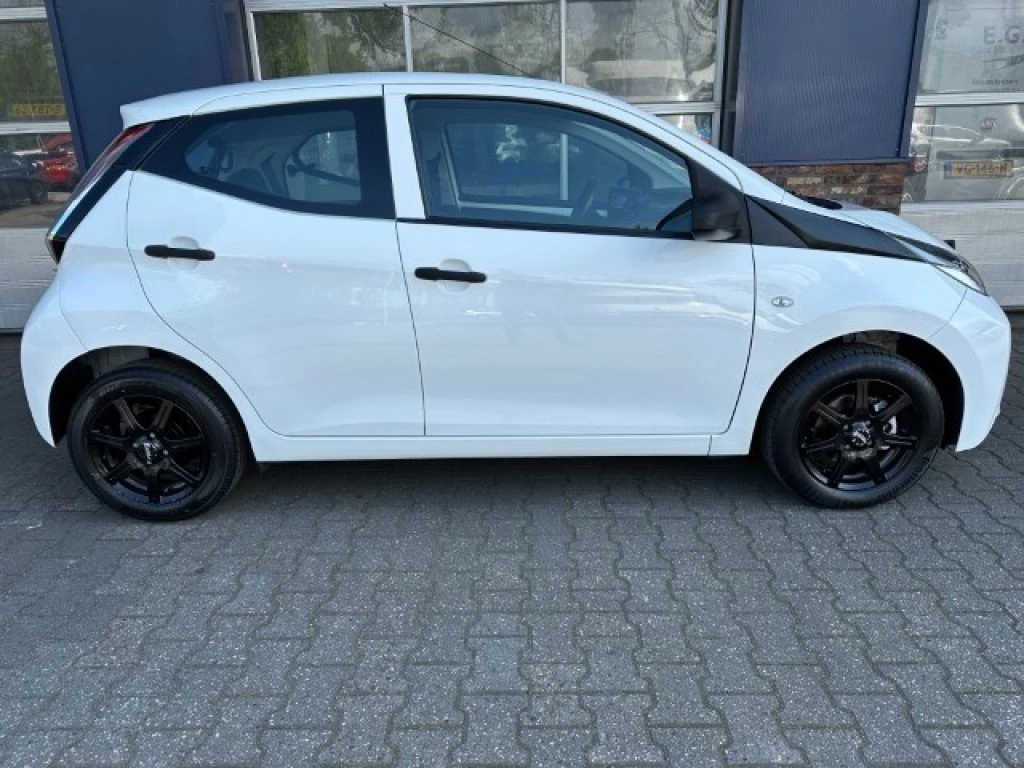 Hoofdafbeelding Toyota Aygo