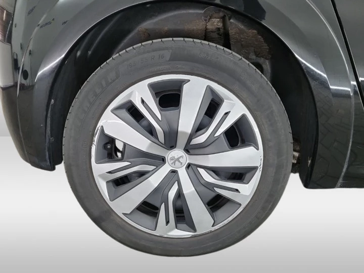 Hoofdafbeelding Peugeot e-208