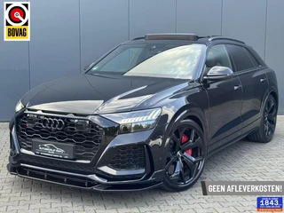 Hoofdafbeelding Audi RSQ8 Audi RS Q8 4.0 TFSI RS Q8 Quattro /KERAMISCHE REMMEN  / LEDER / ACC / PANO / ENZ.
