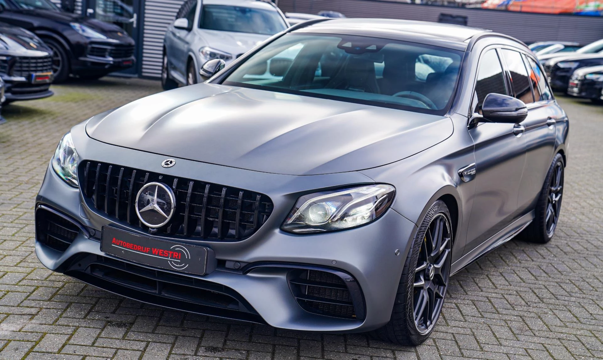 Hoofdafbeelding Mercedes-Benz E-Klasse