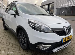 Hoofdafbeelding Renault Scénic Renault Scenic 1.5 dCi Bose Aut. Trekhaak. nieuw apk!