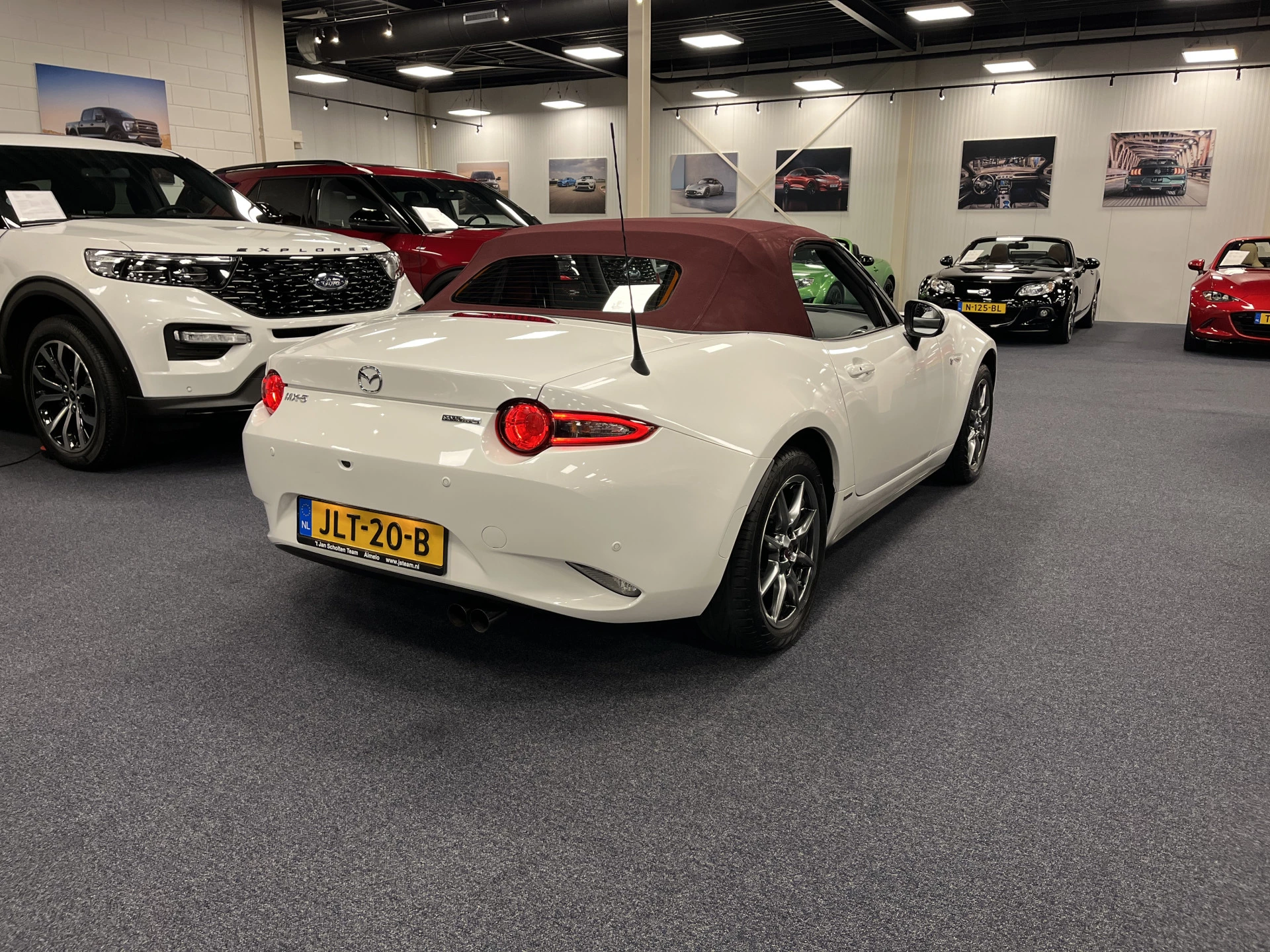 Hoofdafbeelding Mazda MX-5