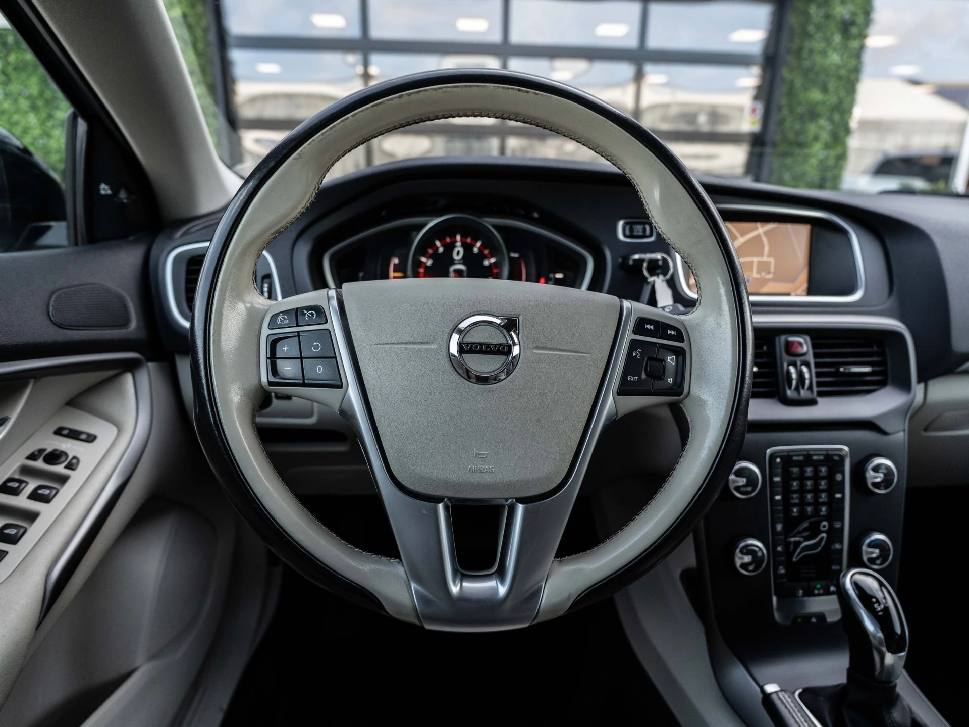 Hoofdafbeelding Volvo V40