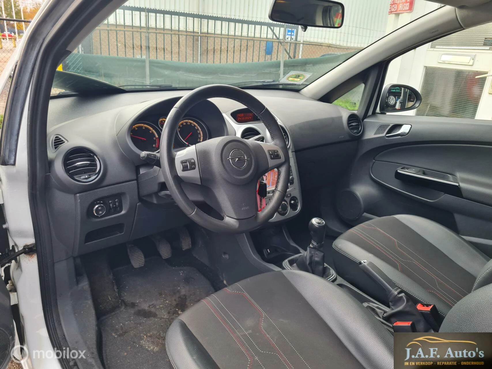Hoofdafbeelding Opel Corsa