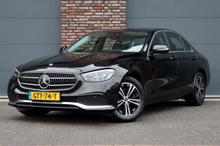 Mercedes-Benz E-Klasse 220 d 4MATIC Luxury Line Aut9 | Distronic+ | HUD | Augmented Reality | Sfeerverlichting | Surround Camera | Stoelverwarming | Rijassistentiepakket |