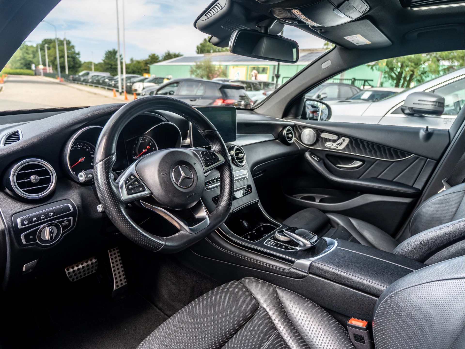 Hoofdafbeelding Mercedes-Benz GLC