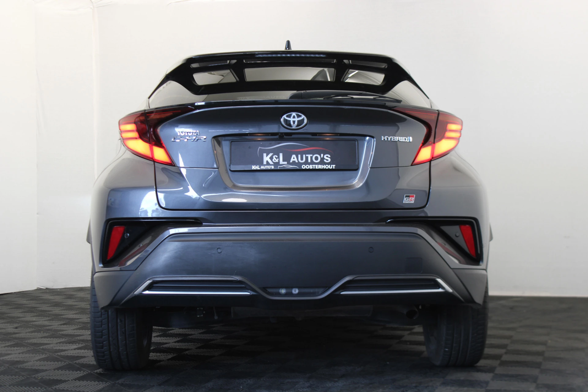 Hoofdafbeelding Toyota C-HR