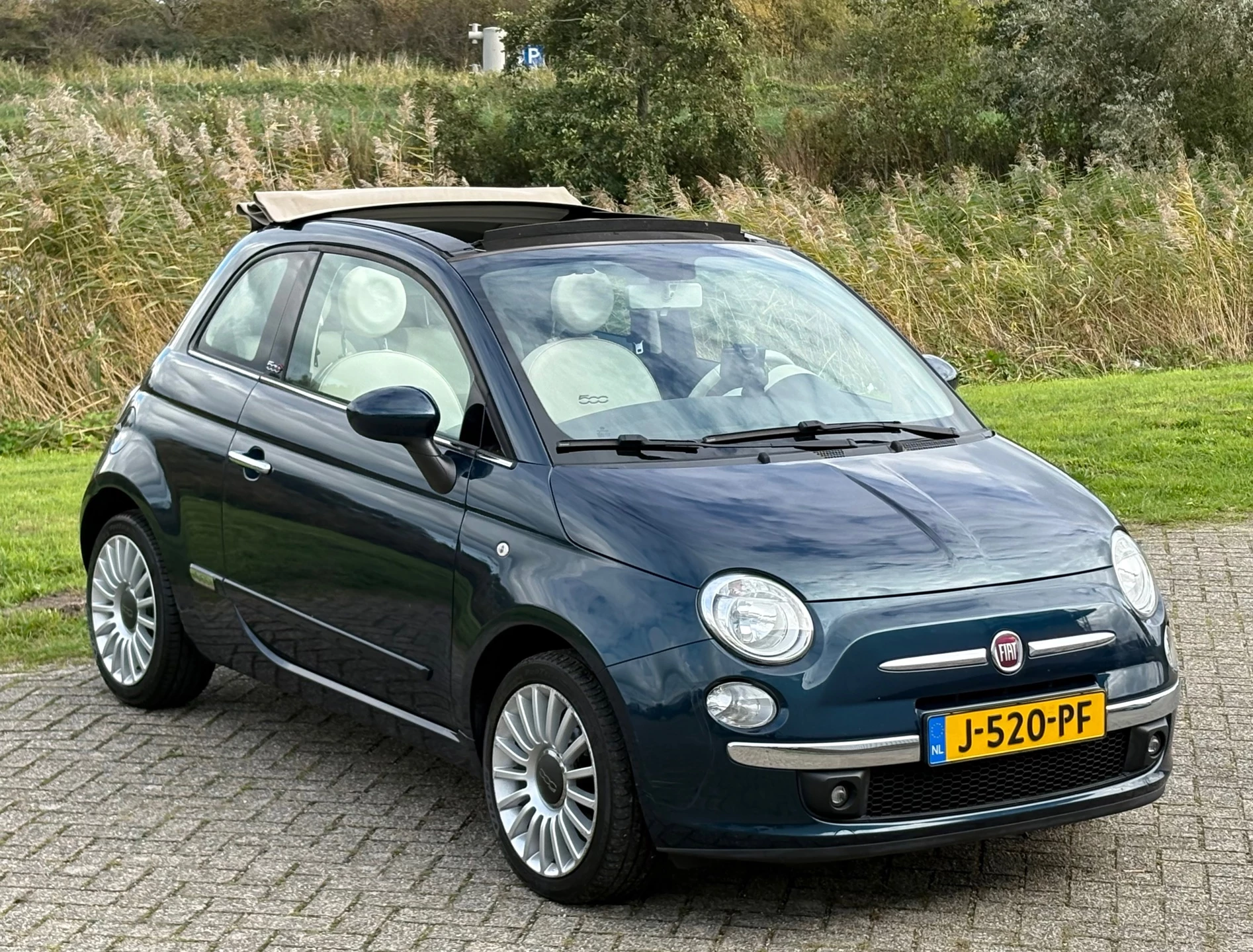 Hoofdafbeelding Fiat 500C
