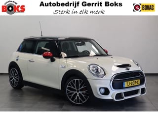 Hoofdafbeelding MINI Cooper S MINI Cooper S Mini 2.0 Pepper Works 192 PK 18 LMV , Navigatie, Remus Sportuitlaat, Climat control,