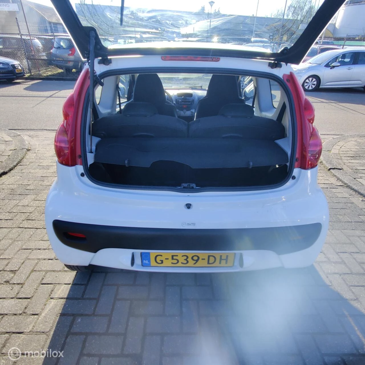 Hoofdafbeelding Peugeot 107