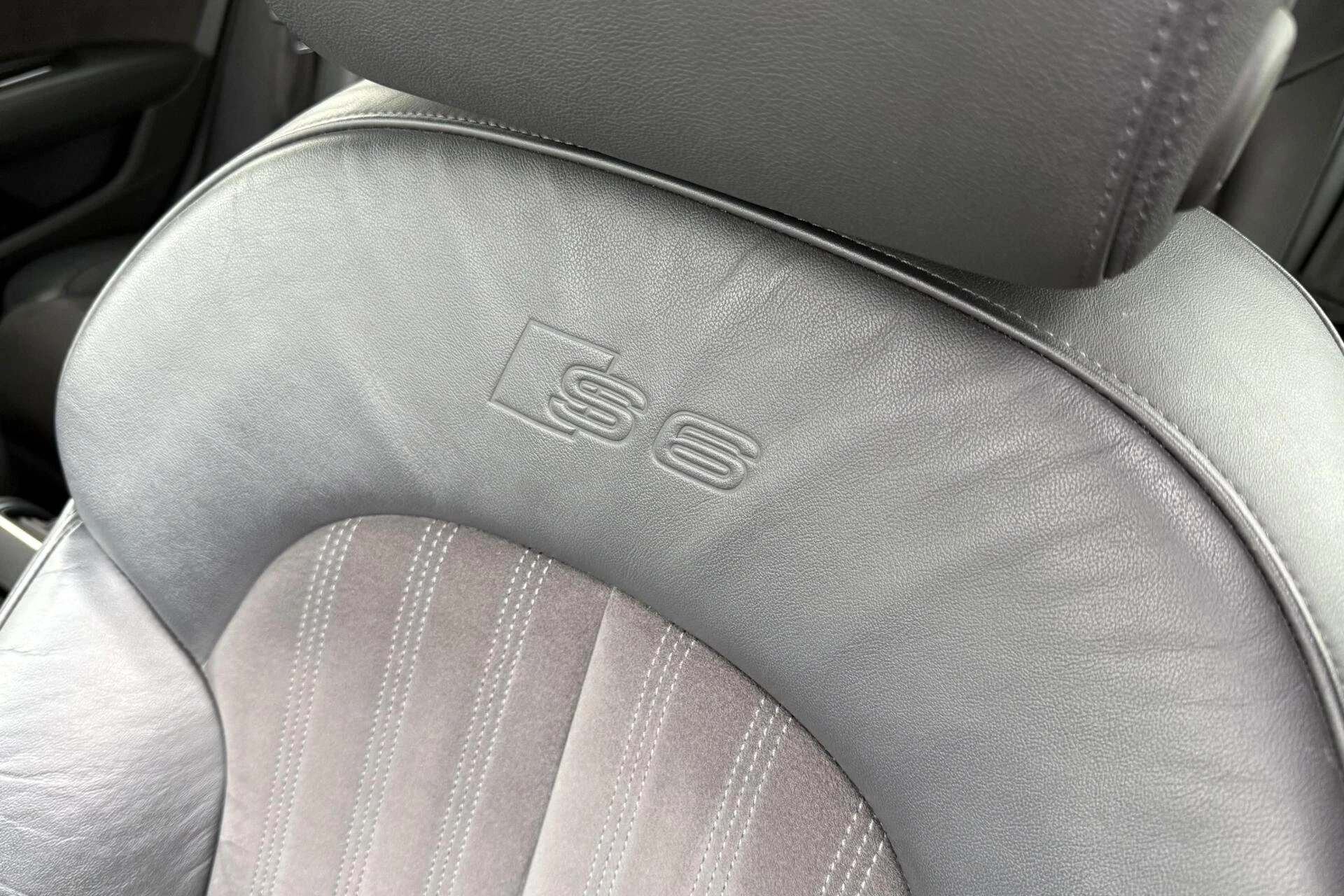 Hoofdafbeelding Audi S6