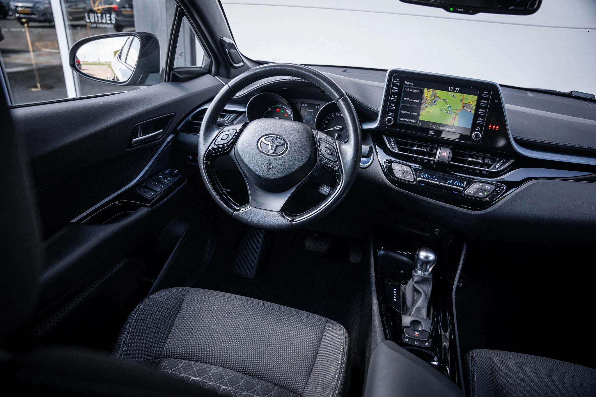 Hoofdafbeelding Toyota C-HR