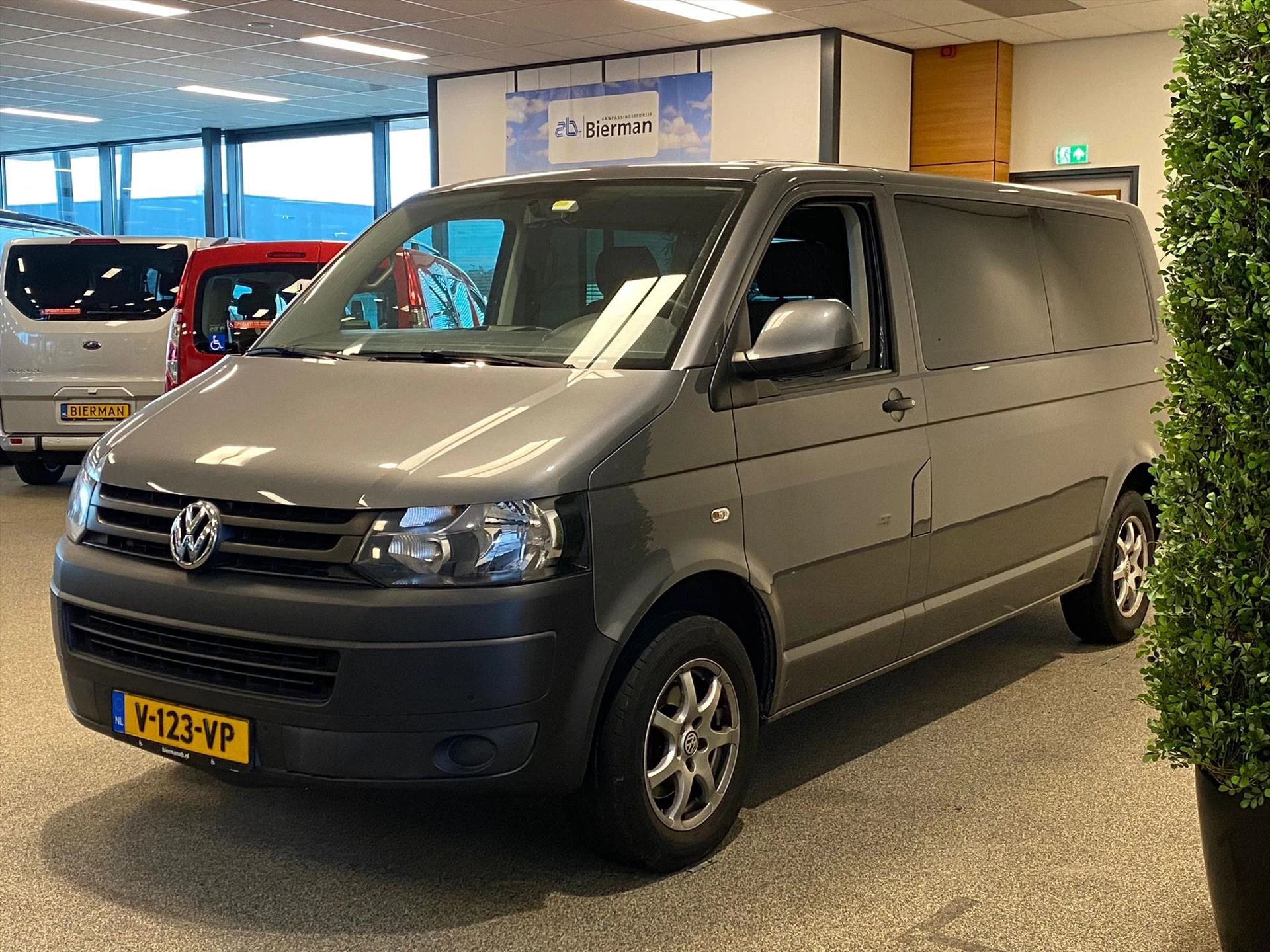 Hoofdafbeelding Volkswagen Caravelle