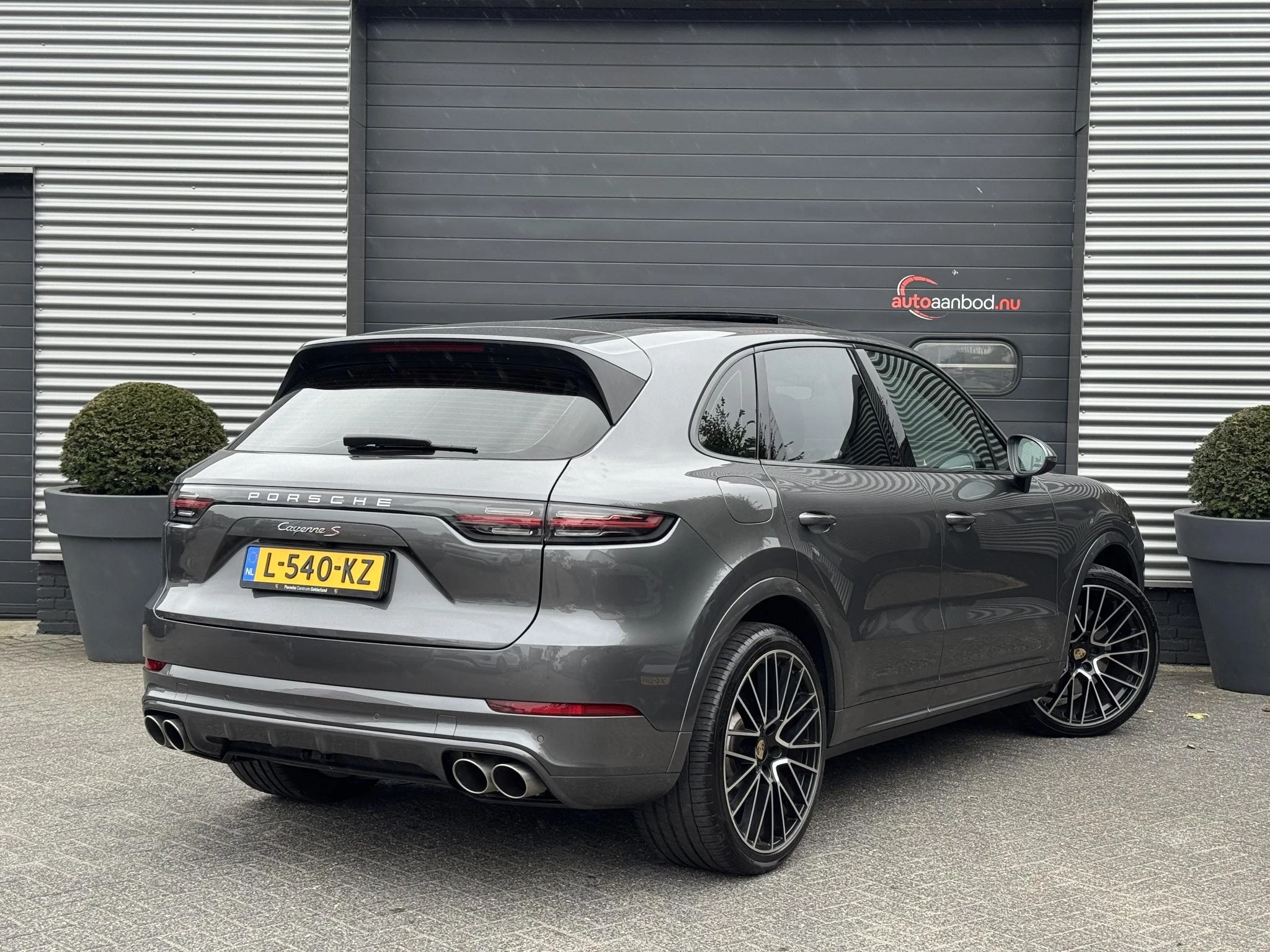 Hoofdafbeelding Porsche Cayenne