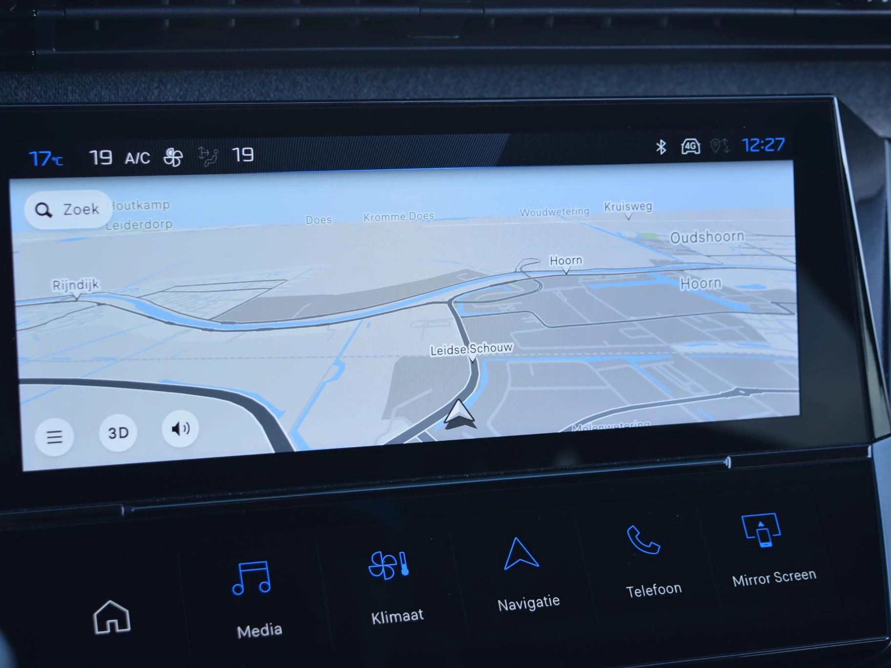 Hoofdafbeelding Peugeot e-308