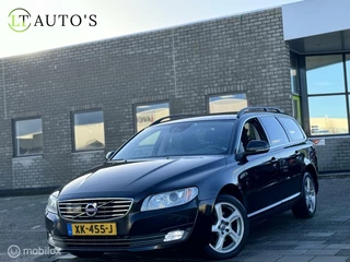 Volvo V70 2.0 D3 Dynamic Edition|ACC Standkachel Xenon Leer