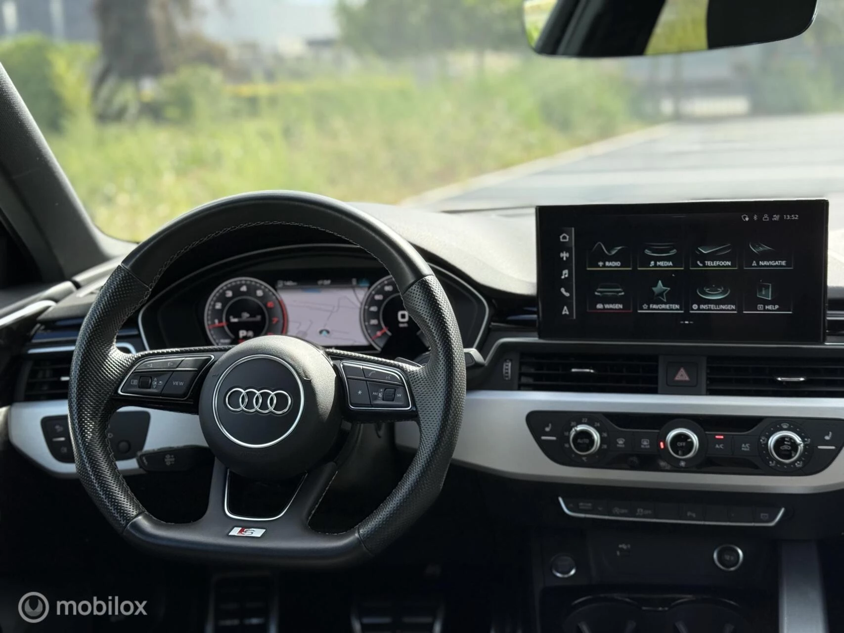 Hoofdafbeelding Audi A4
