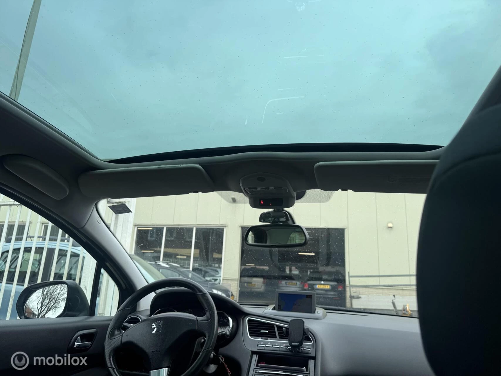 Hoofdafbeelding Peugeot 5008