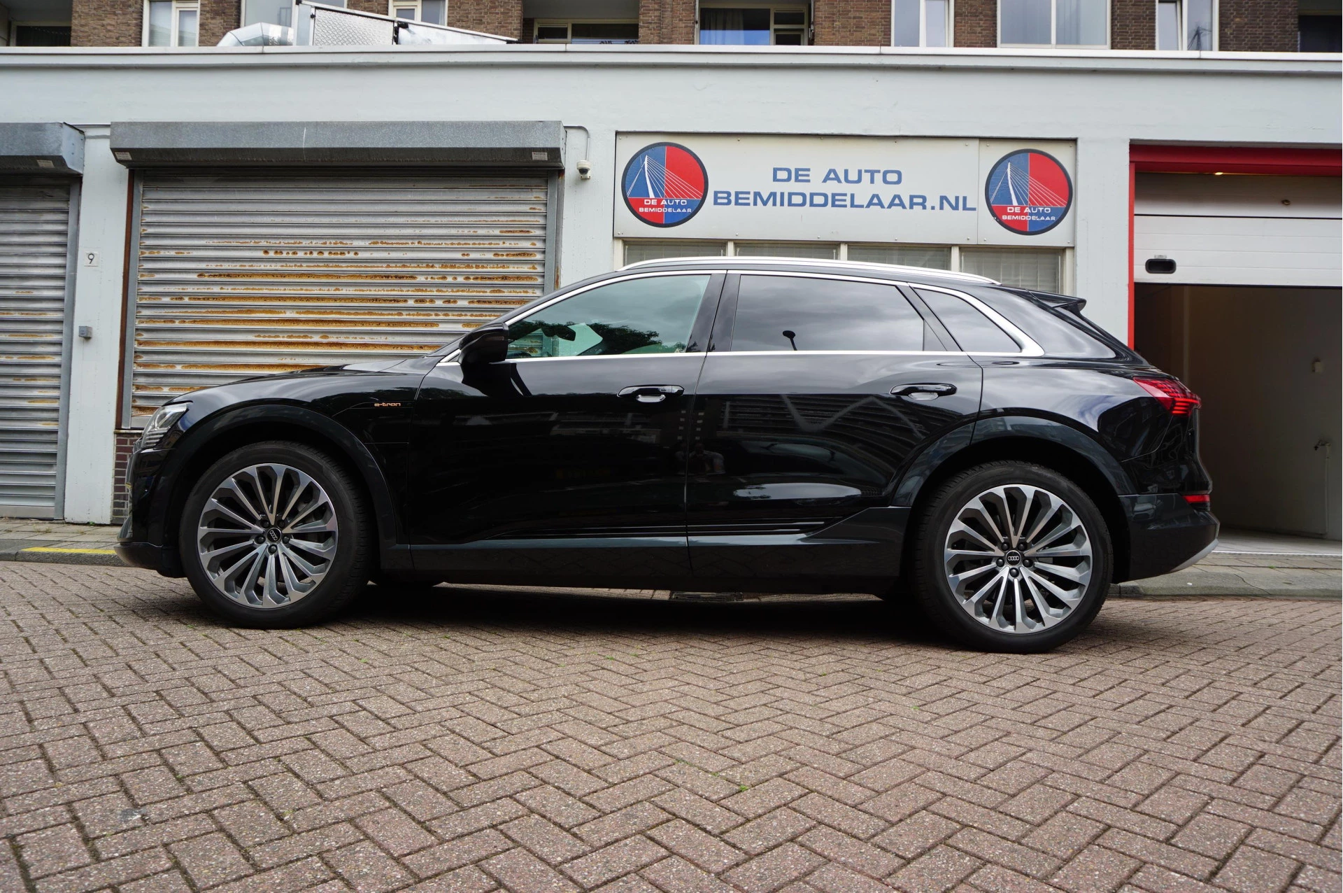 Hoofdafbeelding Audi e-tron