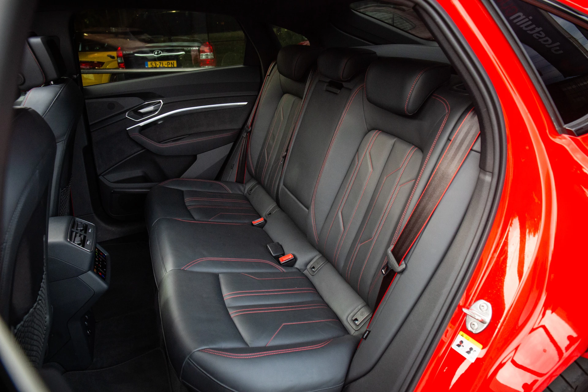 Hoofdafbeelding Audi Q8 Sportback e-tron