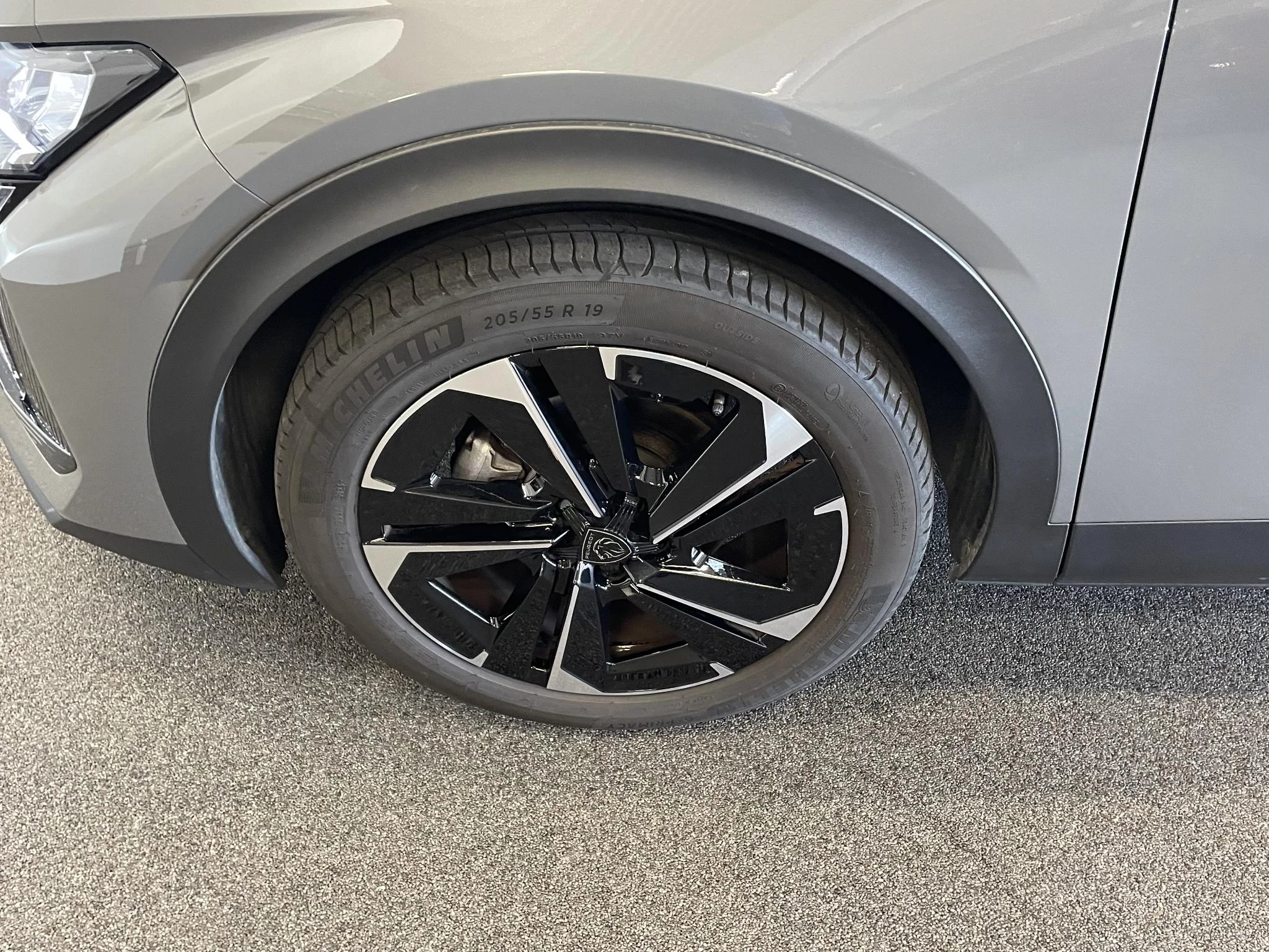 Hoofdafbeelding Peugeot 408
