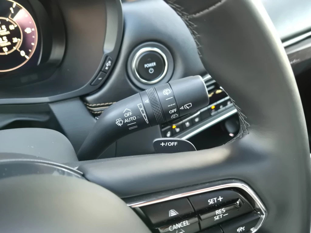 Hoofdafbeelding Mazda CX-60