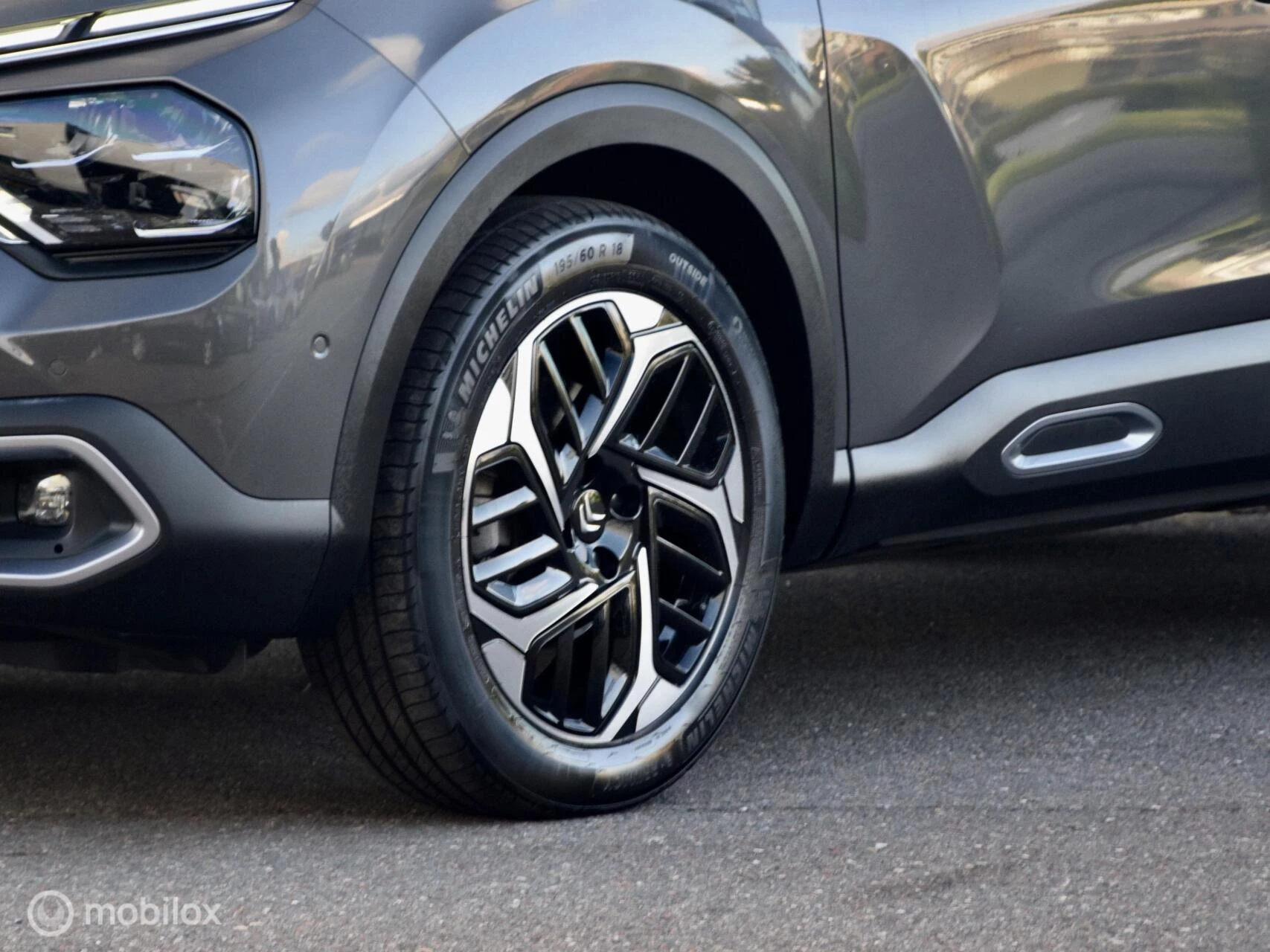 Hoofdafbeelding Citroën C4 X