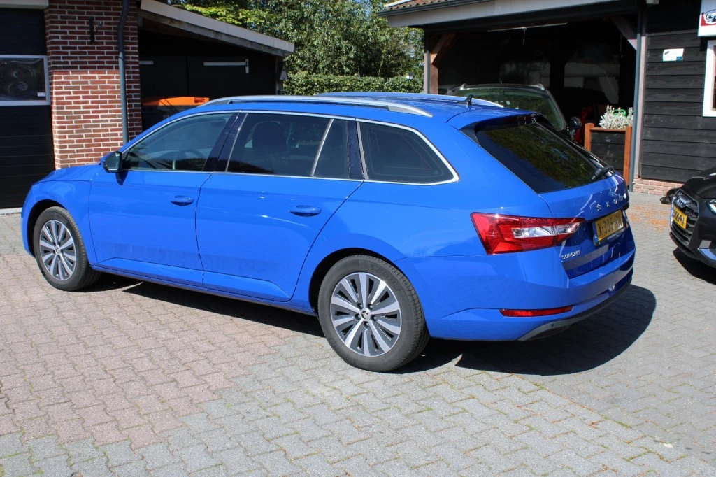 Hoofdafbeelding Škoda Superb