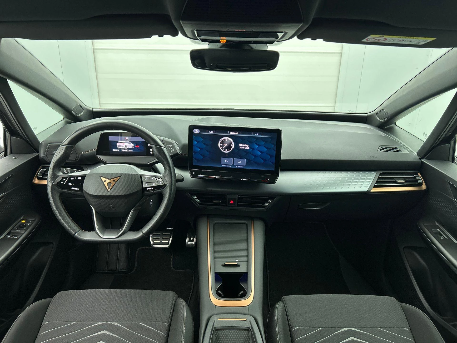 Hoofdafbeelding CUPRA Born