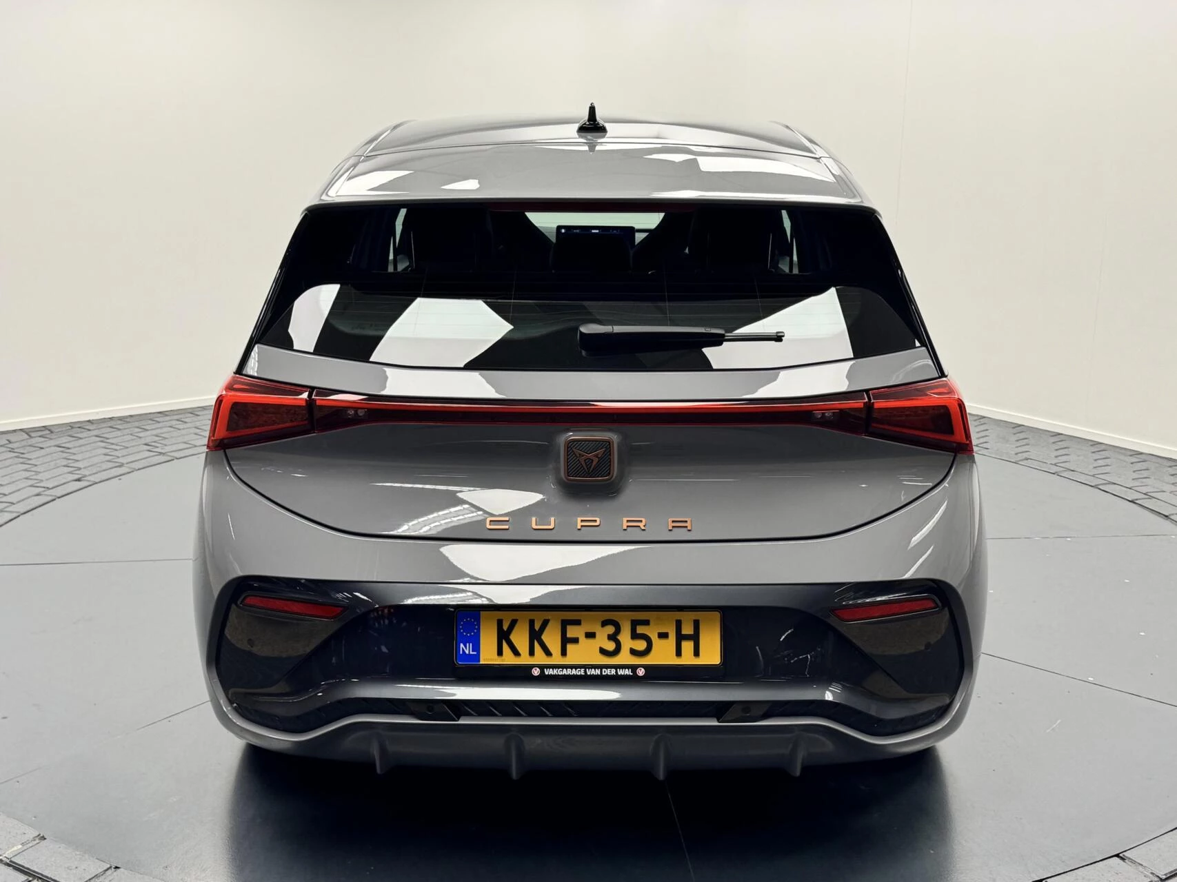 Hoofdafbeelding CUPRA Born