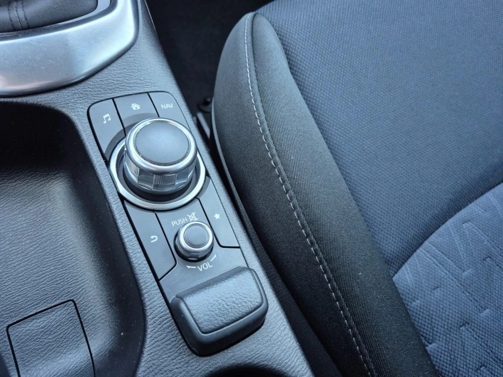 Hoofdafbeelding Mazda 2