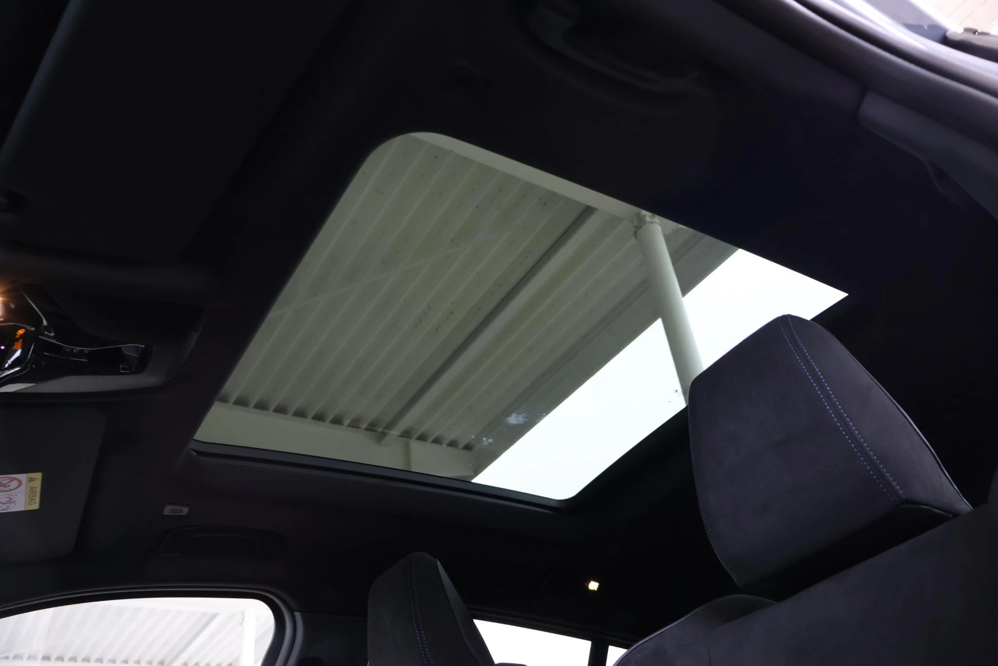 Hoofdafbeelding BMW iX2