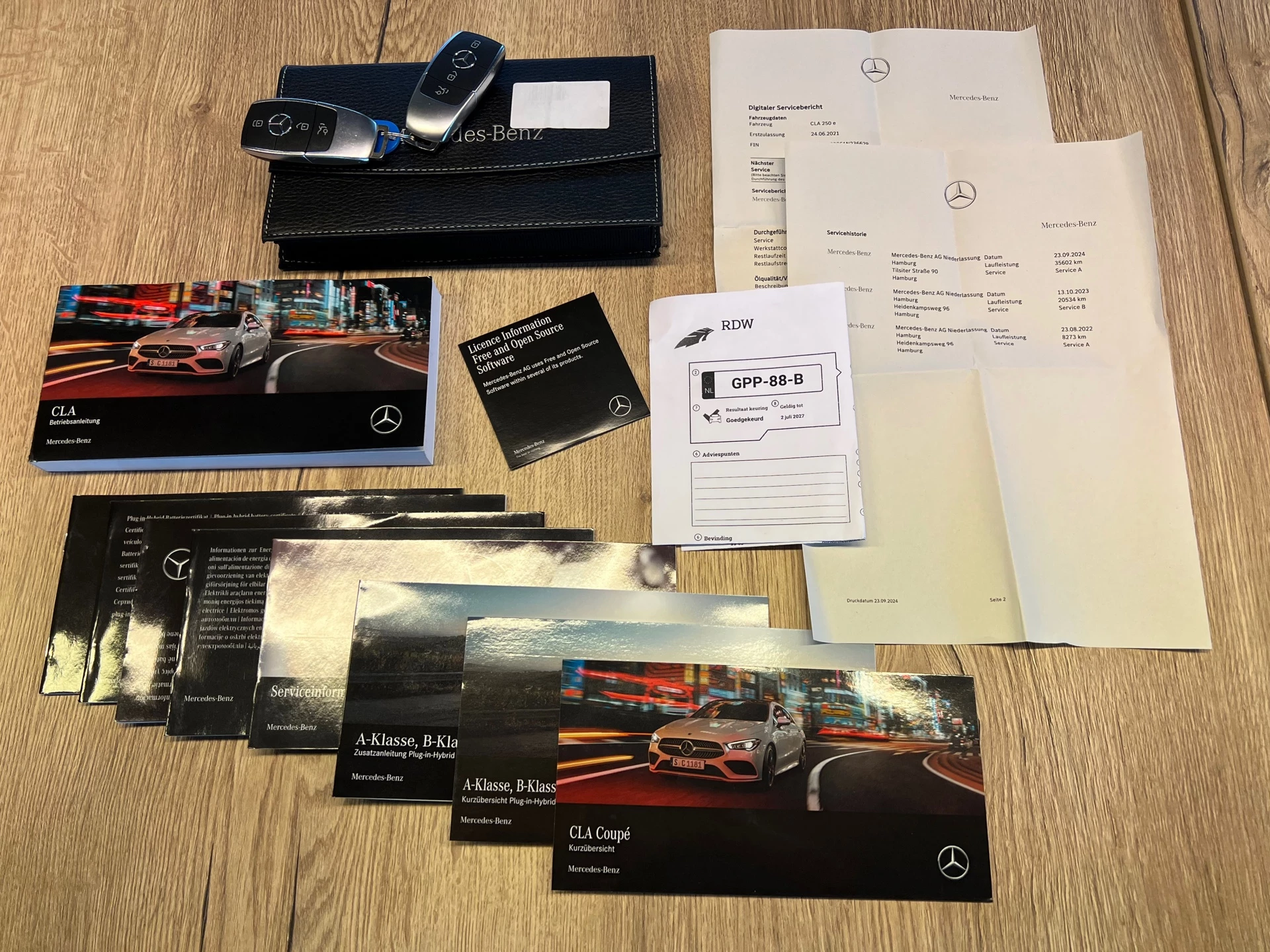 Hoofdafbeelding Mercedes-Benz CLA