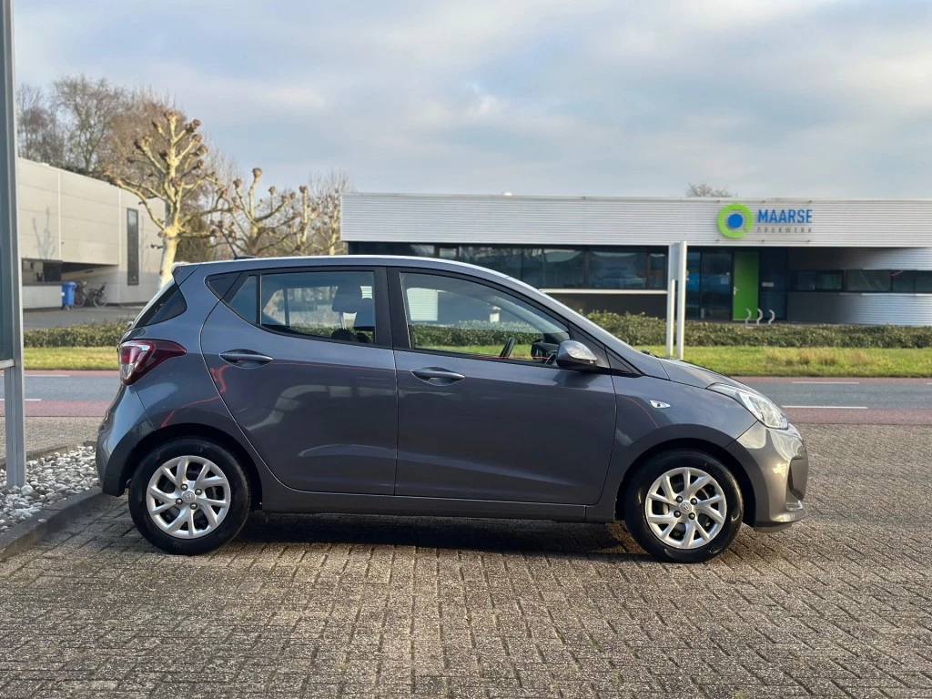 Hoofdafbeelding Hyundai i10