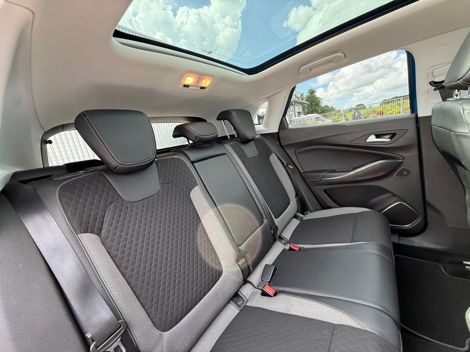 Hoofdafbeelding Opel Grandland X