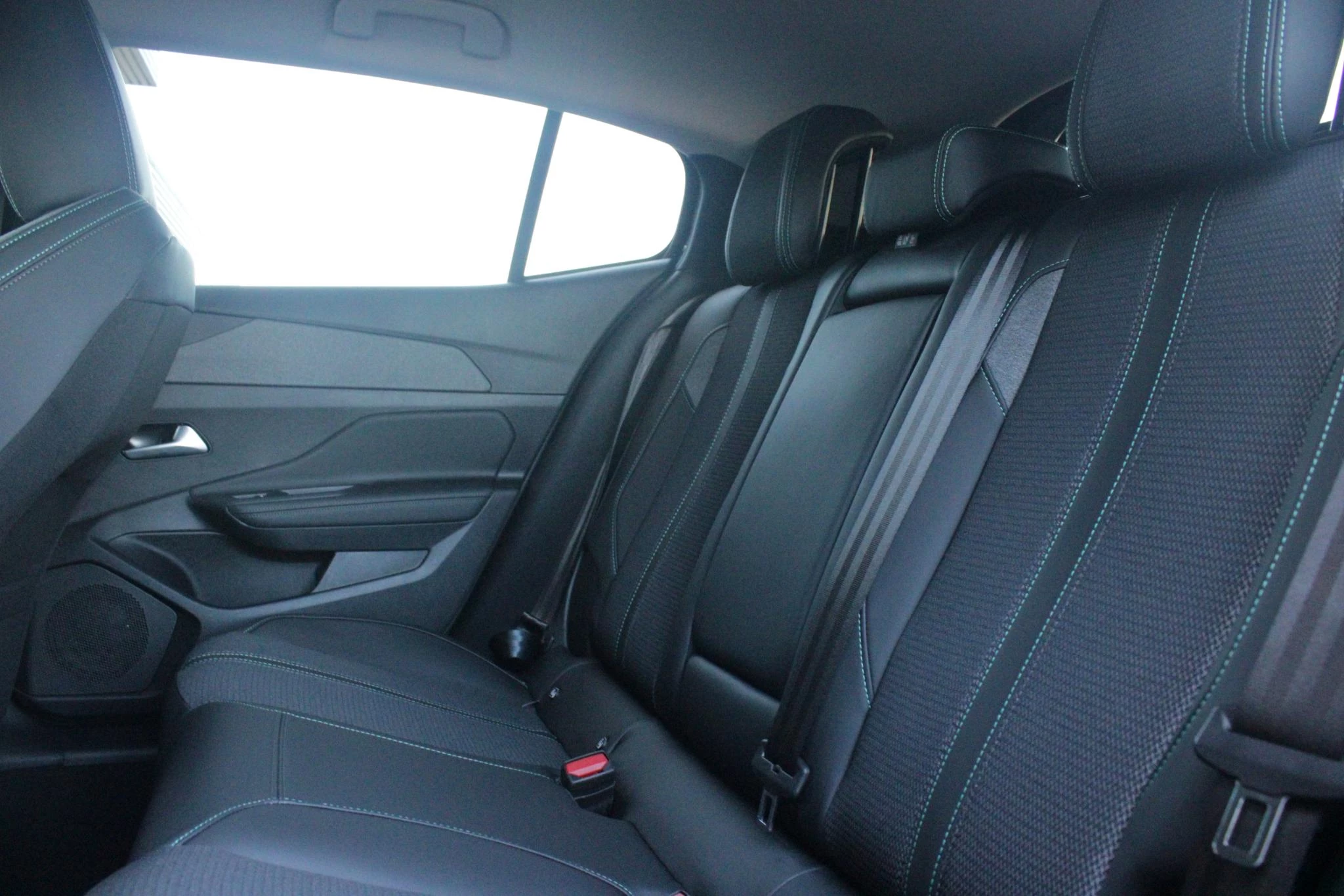 Hoofdafbeelding Peugeot 408