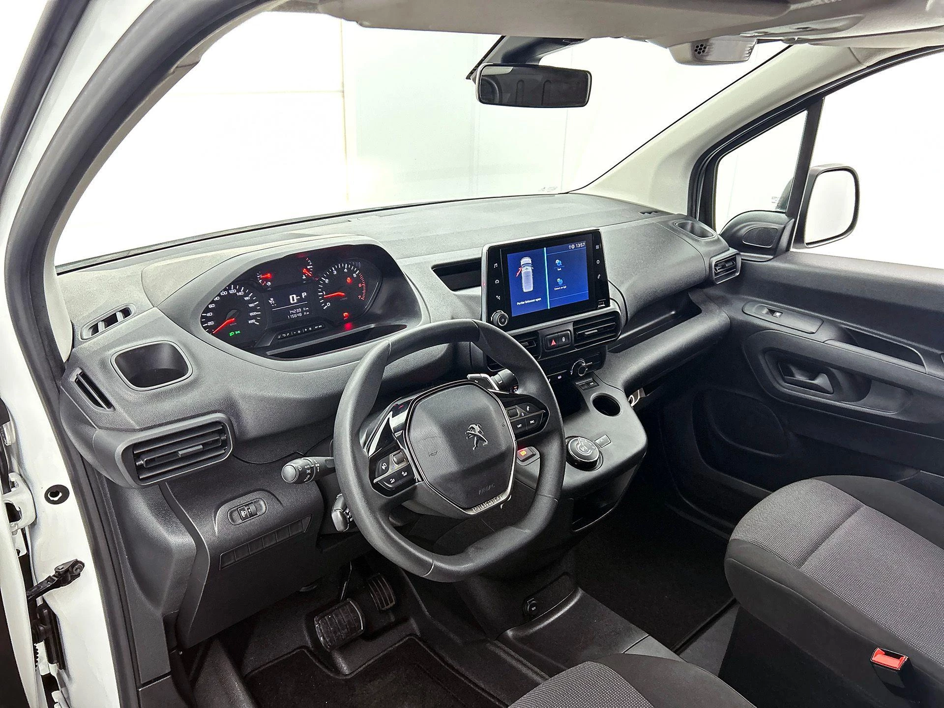 Hoofdafbeelding Peugeot Partner