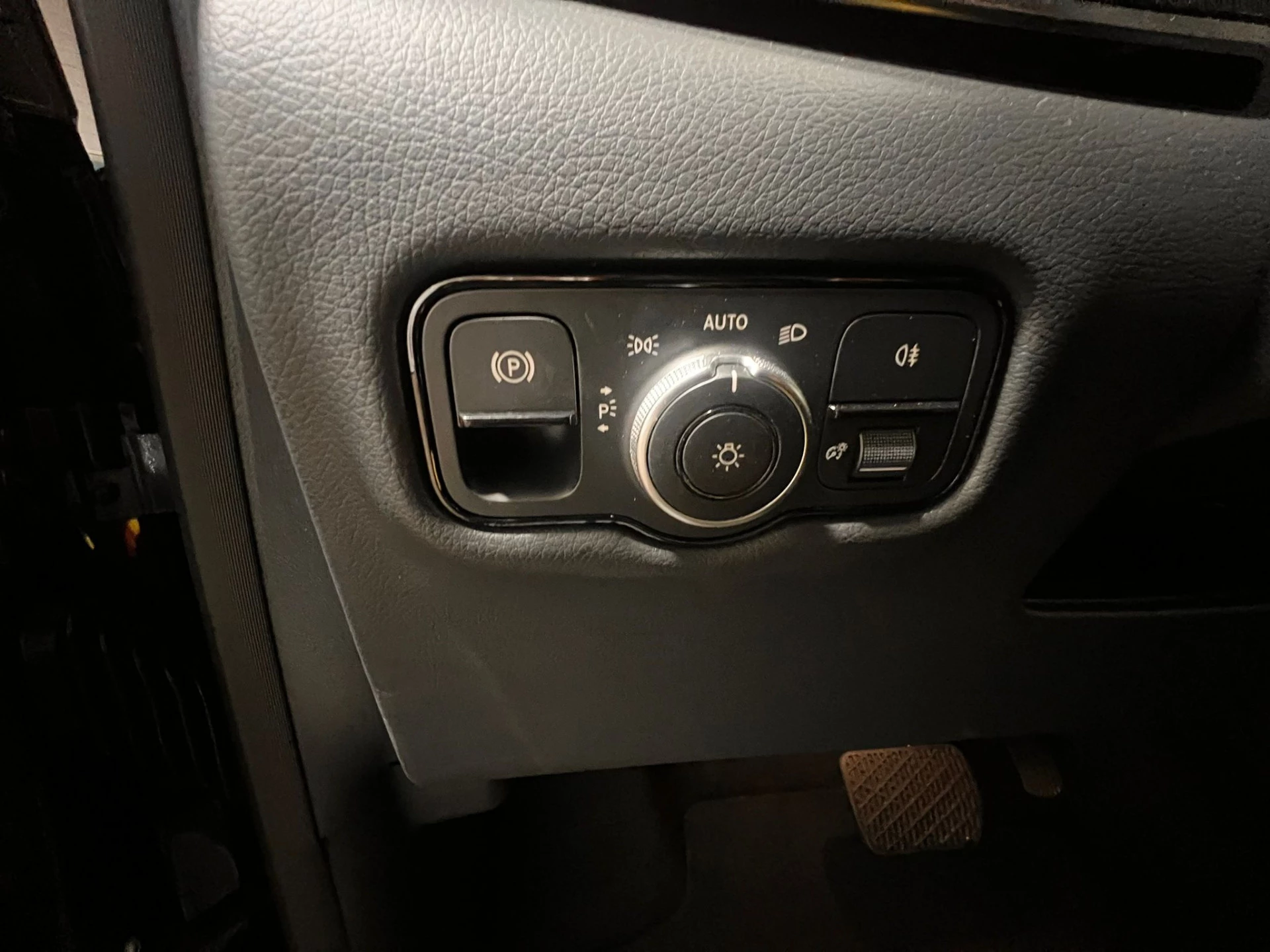 Hoofdafbeelding Mercedes-Benz EQV