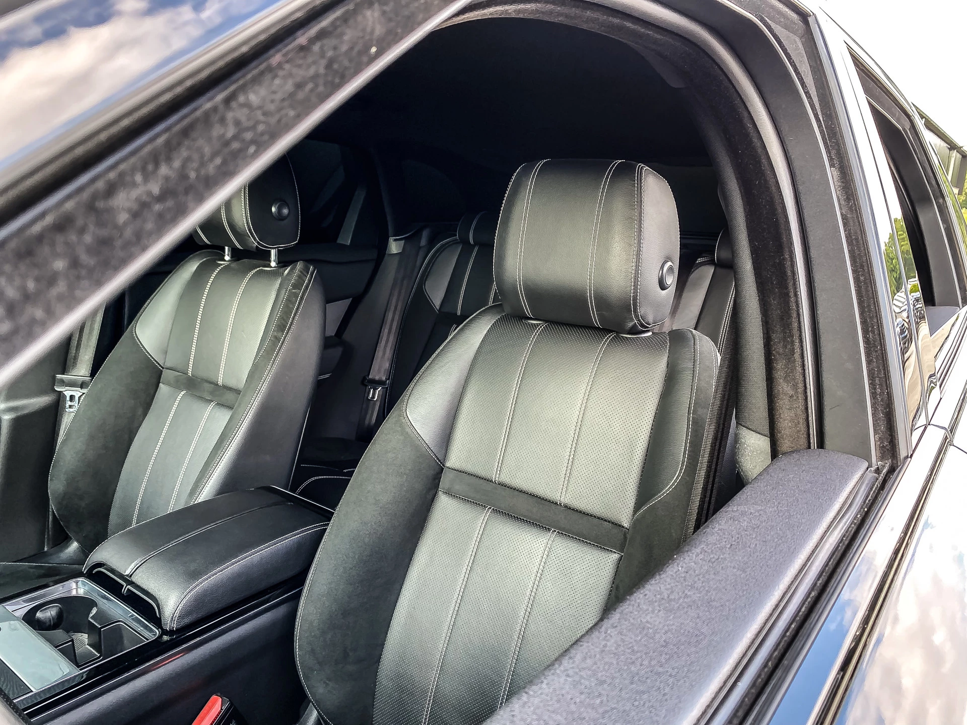 Hoofdafbeelding Land Rover Range Rover Velar