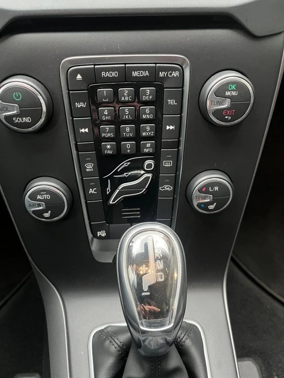 Hoofdafbeelding Volvo V40