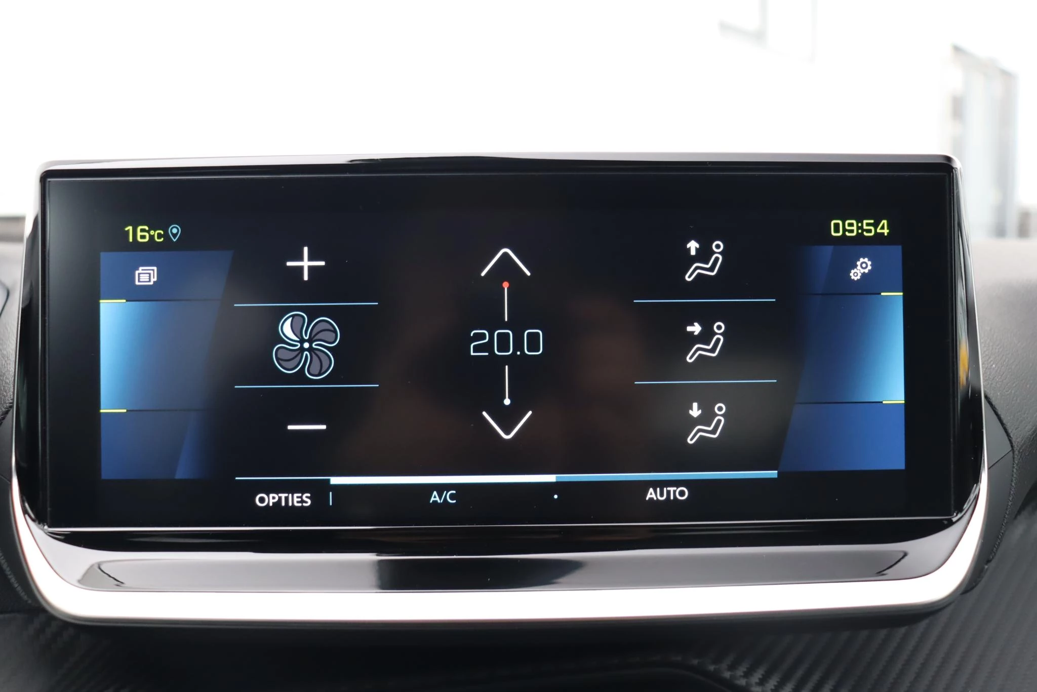 Hoofdafbeelding Peugeot e-208