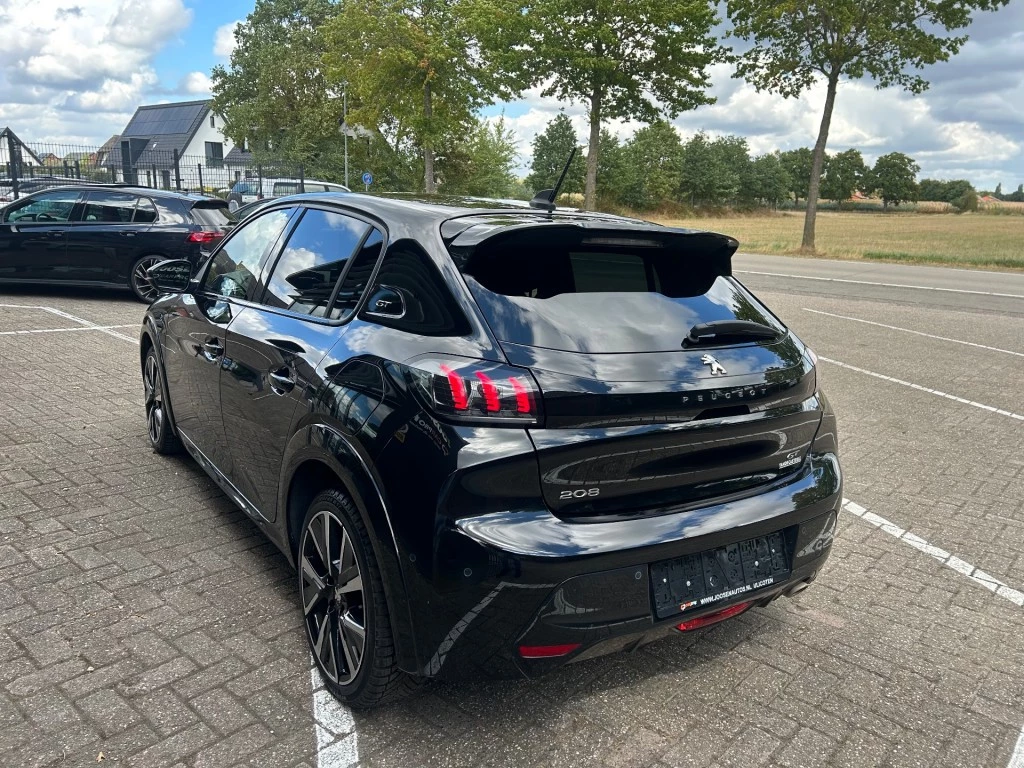 Hoofdafbeelding Peugeot 208