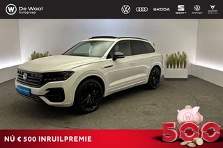 Hoofdafbeelding Volkswagen Touareg Volkswagen Touareg 3.0 TSI e-Hybrid 462pk Automaat 4MOTION R Line | R-Line, Wegklapbare Trekhaak, DynAudio, Panoramadak, 360 Graden Camera |